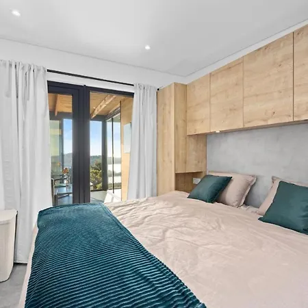 Guest house Kasthouse Yellow By Vellaris, Luxury Mobile