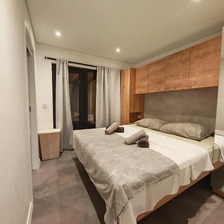 Kasthouse Yellow By Vellaris, Luxury Mobile