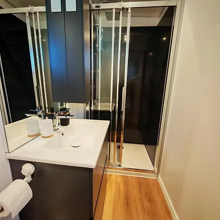 Gæstehus Kasthouse Yellow By Vellaris, Luxury Mobile Mali Lošinj