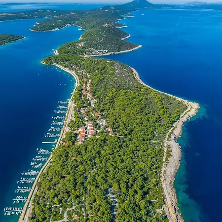 Gæstehus Kasthouse Yellow By Vellaris, Luxury Mobile Mali Lošinj