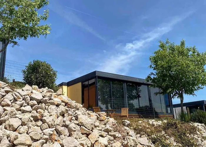 Gasthuis Kasthouse Yellow By Vellaris, Luxury Mobile