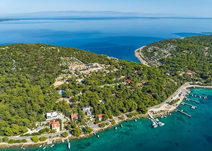 Kasthouse Yellow By Vellaris, Luxury Mobile Gasthuis